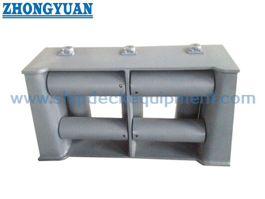 Zeven rol universele fairlead met bovenste rol. CB 3062 type D voor scheepsverbinding en sleep.