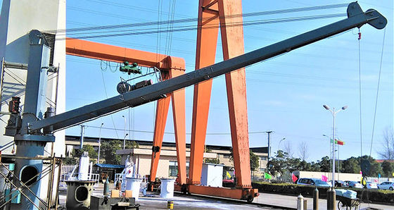 3T 5m Elektrische Vaste Boom die Crane With Tower Ship Deck-Materiaal zwenken
