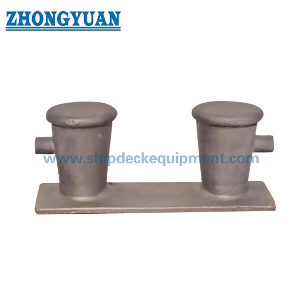 Double Bitt Mooring Bollard met optionele hoorns.
